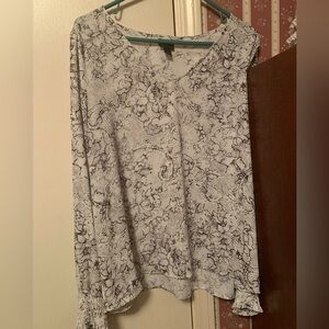 Worthington Floral Cinch Detail Long-sleeve V-neck Blouse Women’s Large NWOT